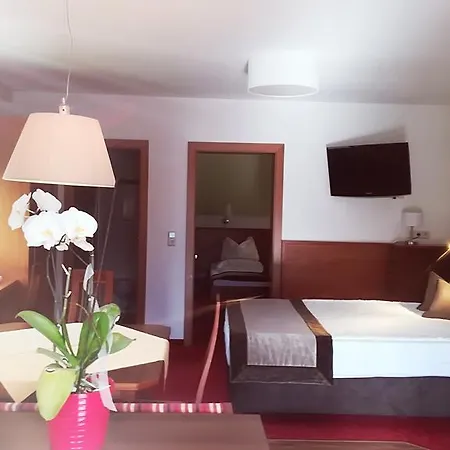 Austria 公寓式酒店 3*