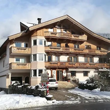 Austria 3*