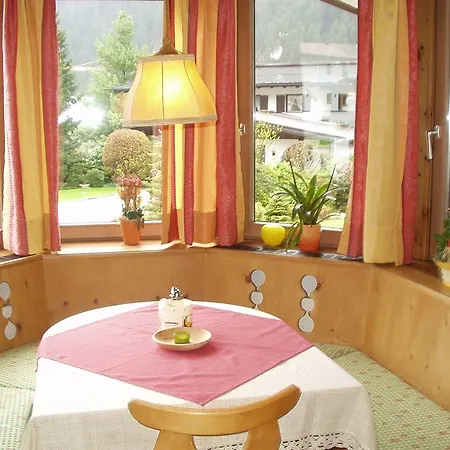 Апарт-готель Austria 3*